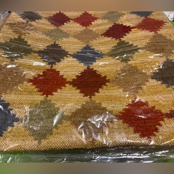 RARE! New Pottery Barn SW Tribal Kilim Pillow Cover, 18” #3 - Picture 3 of 9